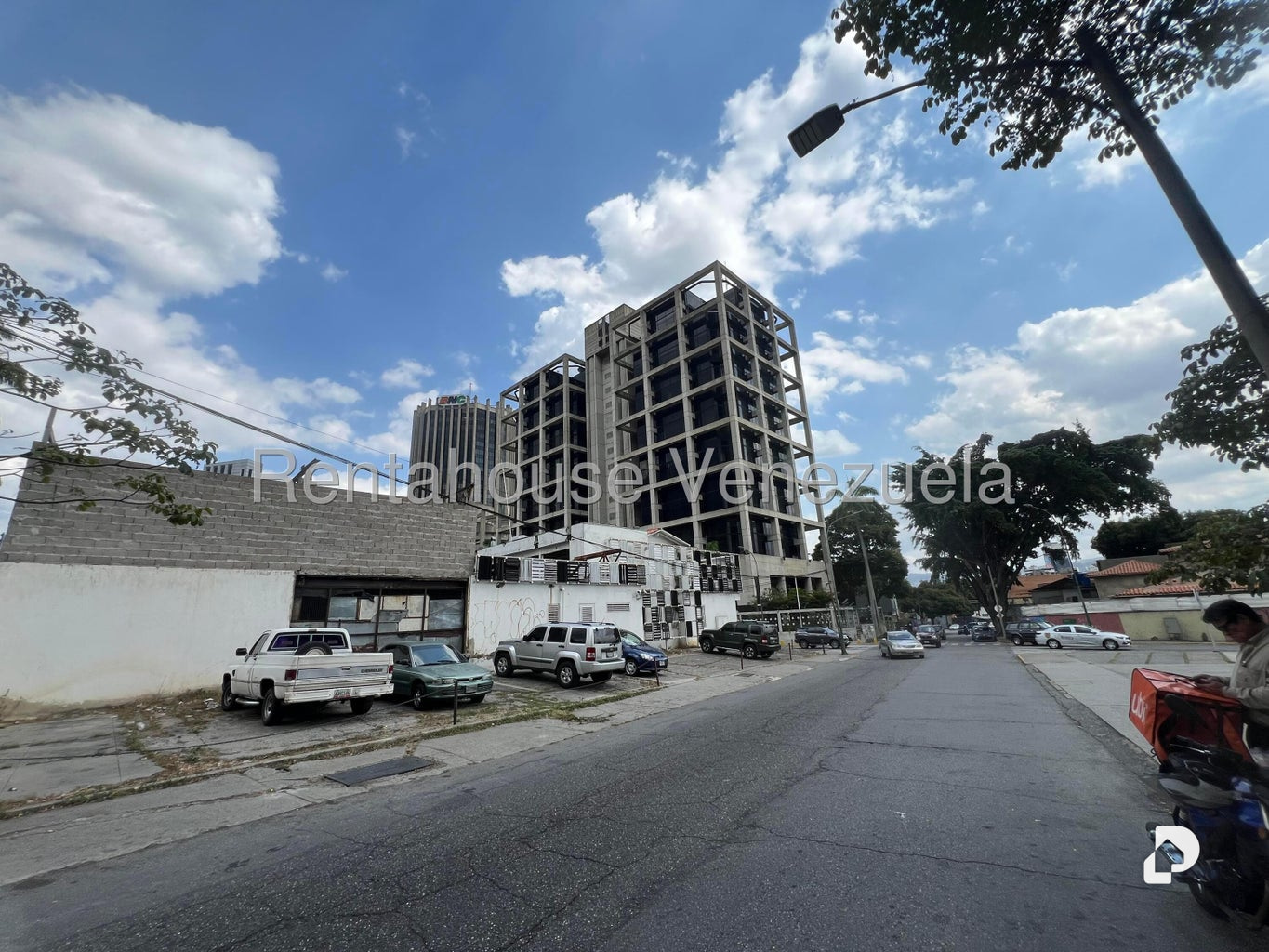 Terreno en La Castellana, Caracas – 8
