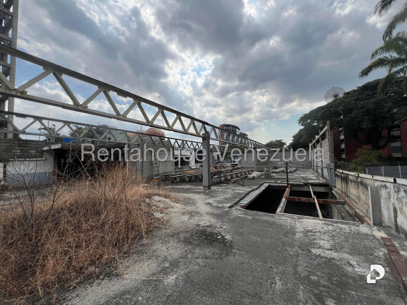 Terreno en La Castellana, Caracas – 21