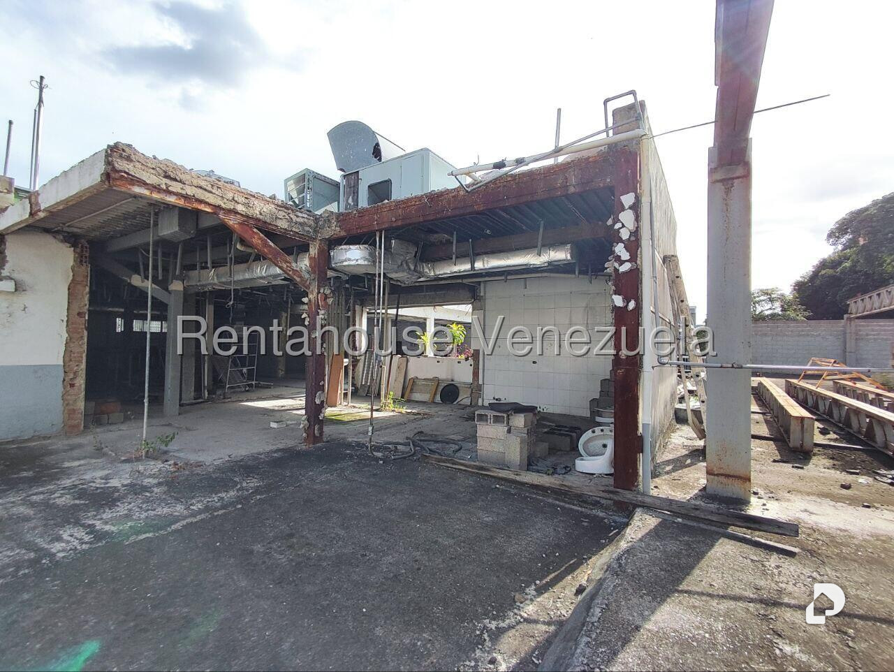 Terreno en La Castellana, Caracas – 29