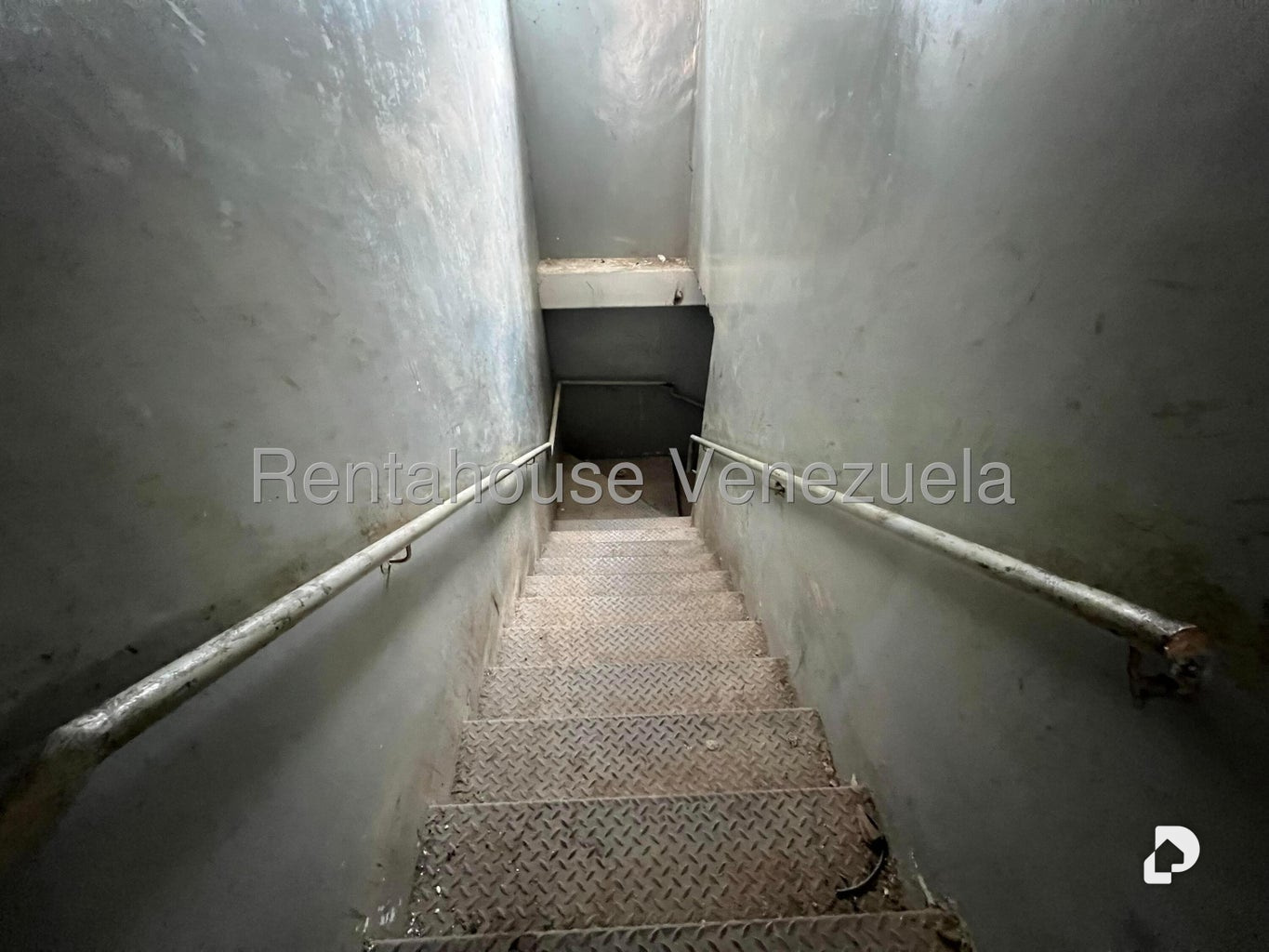 Terreno en La Castellana, Caracas – 12