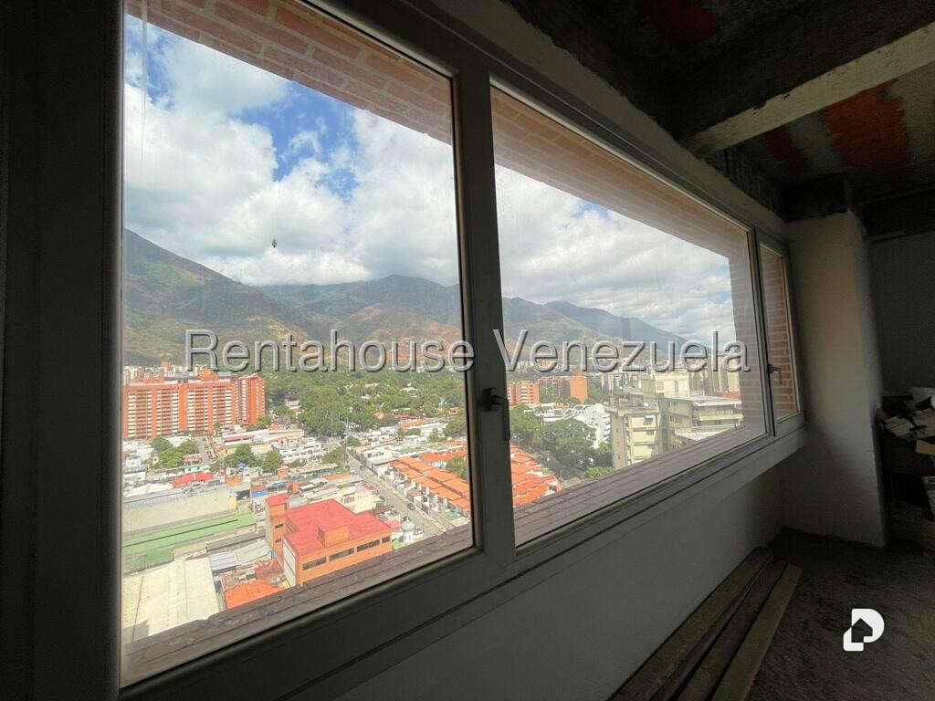 Oficina en Los Dos Caminos, Caracas