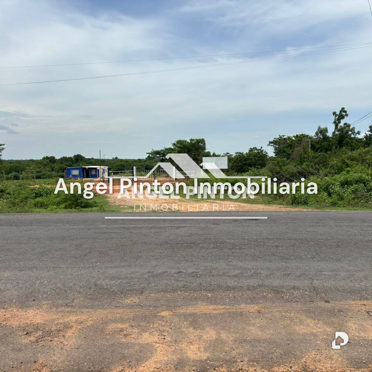 Land in Zona Industrial, Cabimas – 1