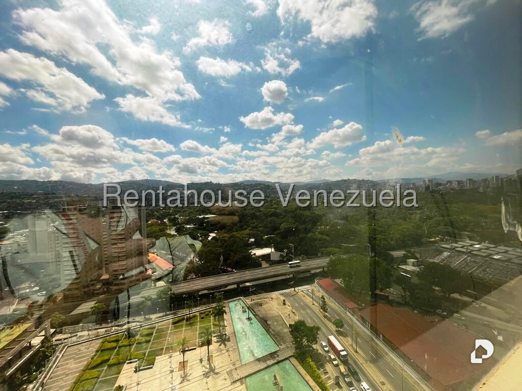 Oficina en Los Dos Caminos, Caracas