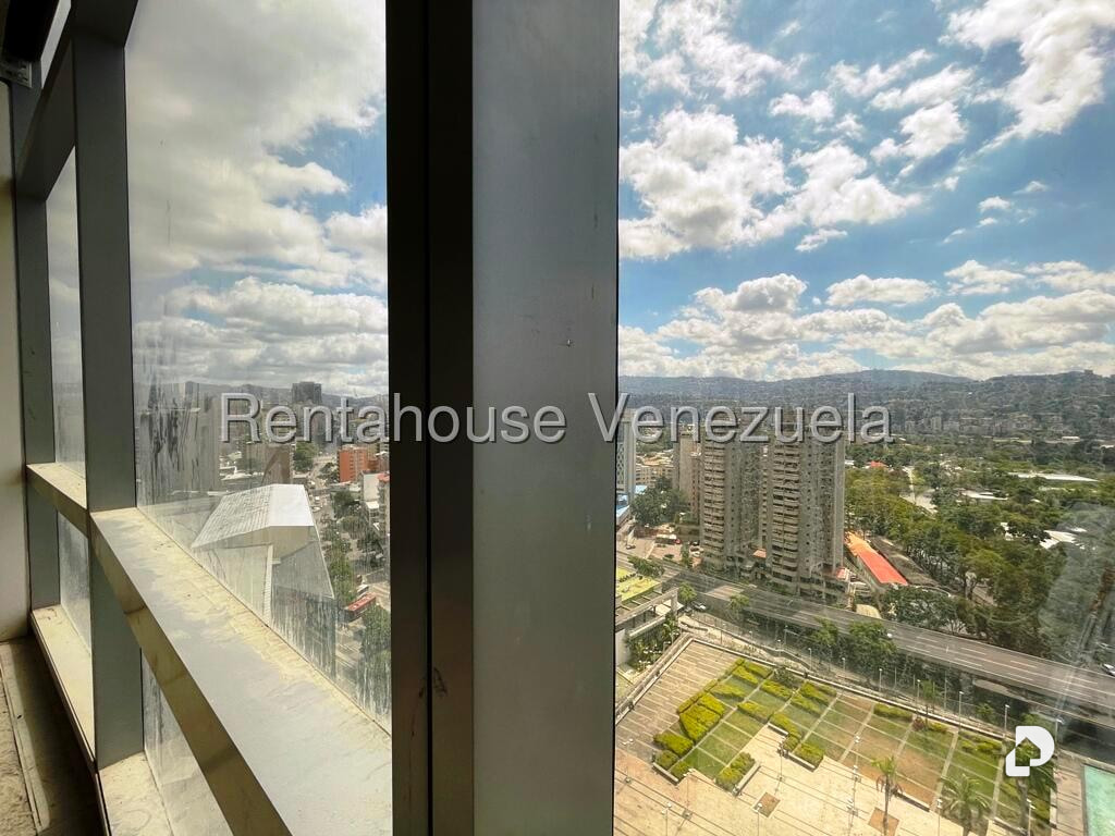 Oficina en Los Dos Caminos, Caracas