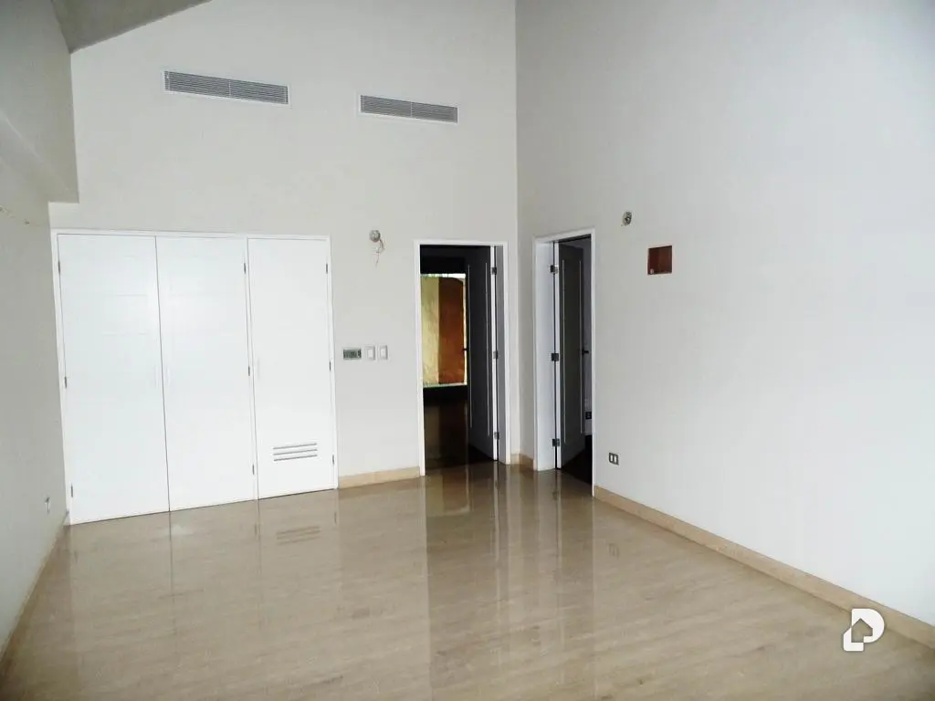 Casa en La Lagunita Country Club, Caracas