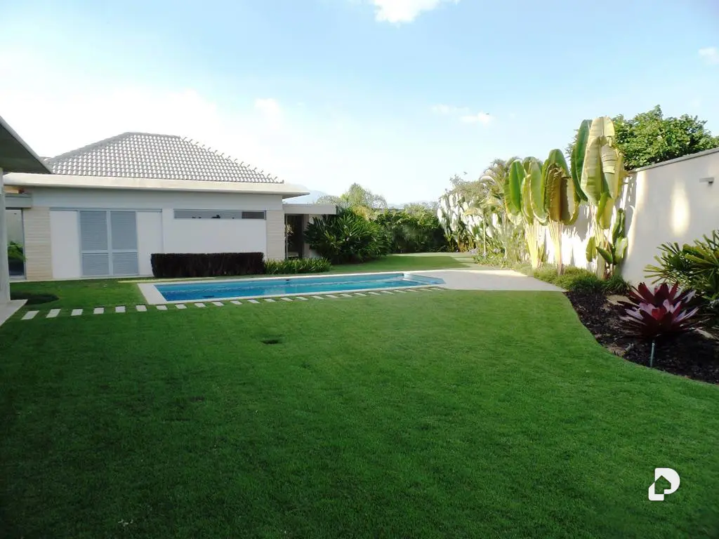 Casa en La Lagunita Country Club, Caracas