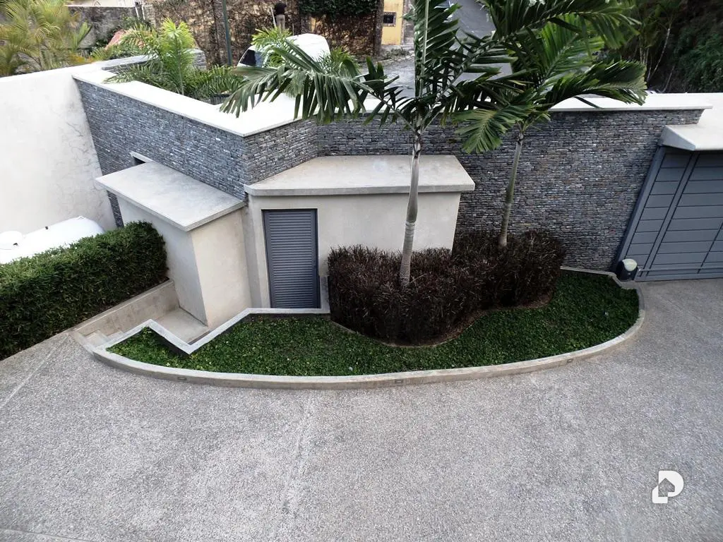 Casa en La Lagunita Country Club, Caracas