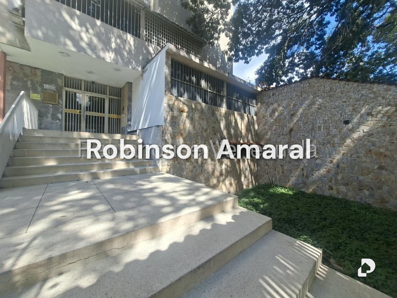 Apartamento en Vista Alegre, Caracas – 2