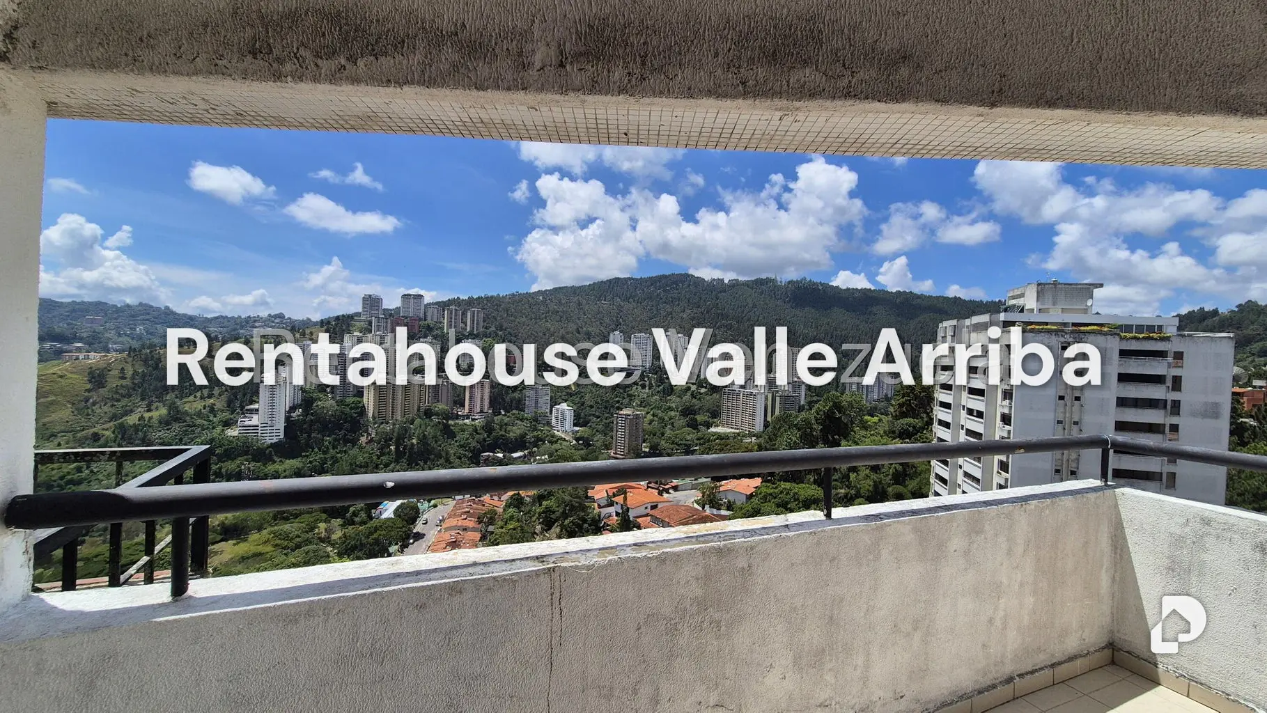 Apartamento en Lomas de Prados del Este, Caracas – 14