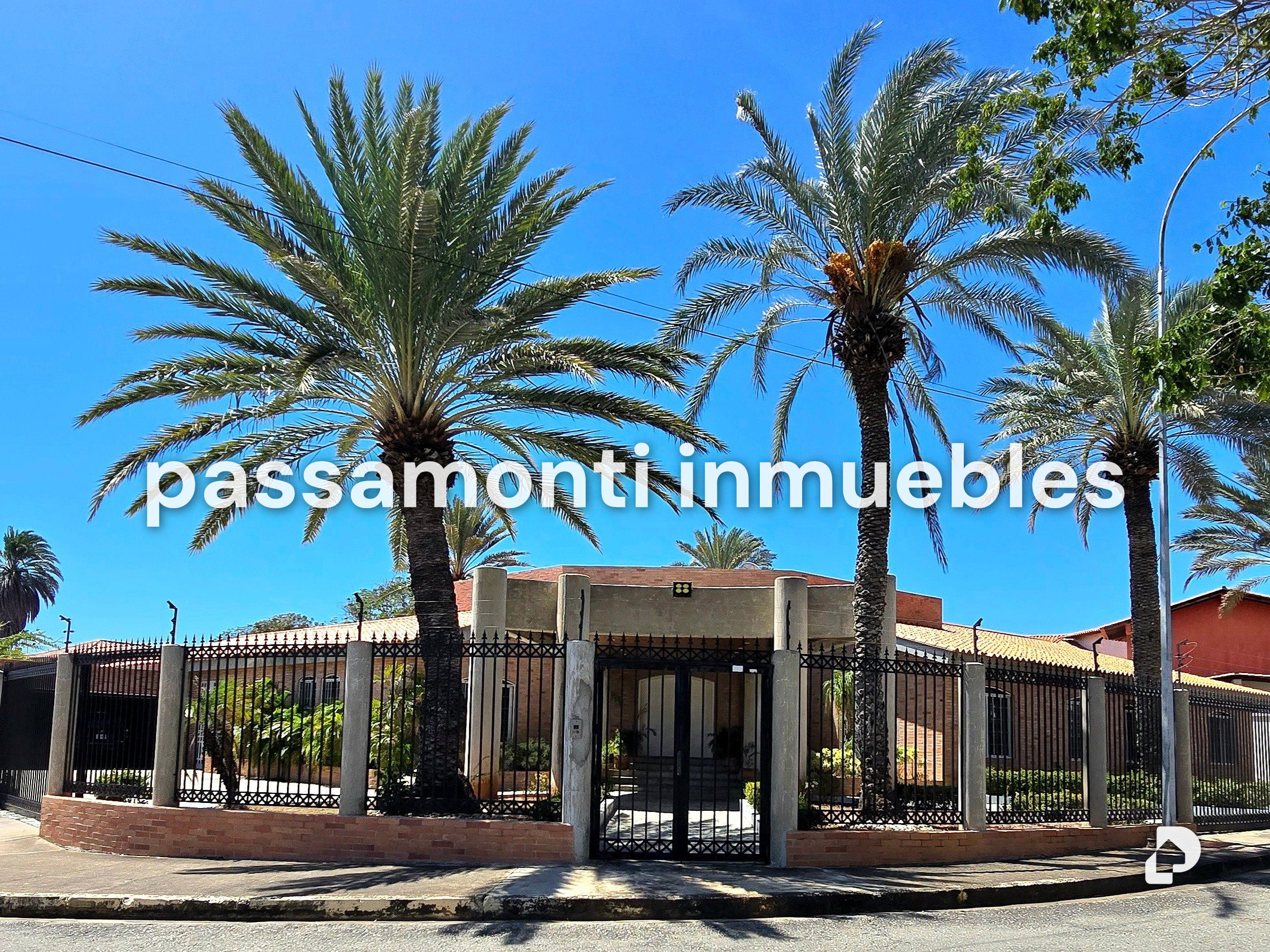 Casa en Urbanización Costa Azul, Porlamar – 1
