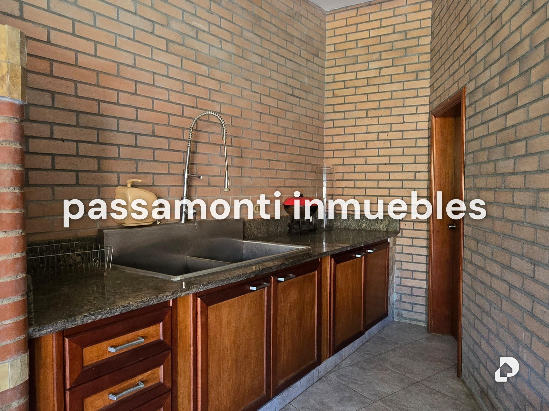 Casa en Urbanización Costa Azul, Porlamar – 24