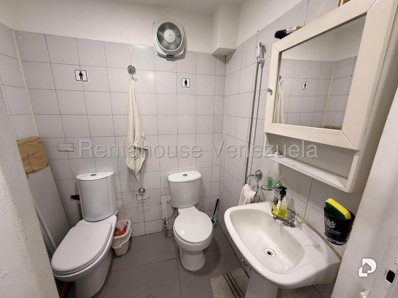 Local comercial en Las Mercedes, Caracas – 26