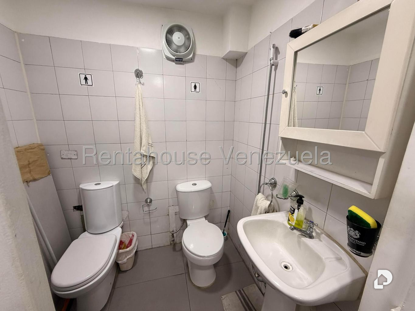 Local comercial en Las Mercedes, Caracas – 21