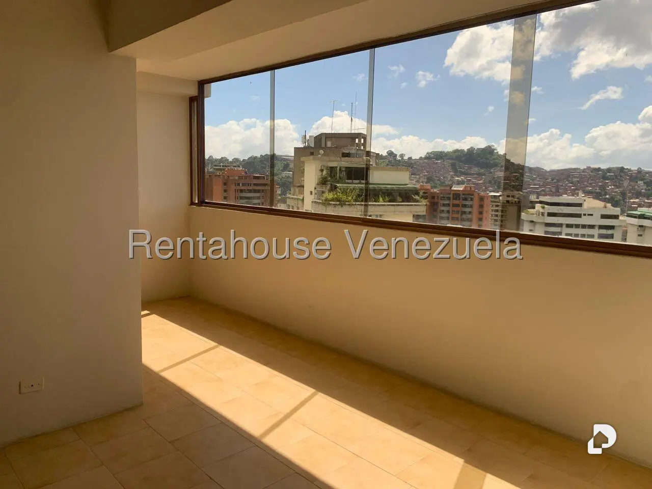 Apartamento en Terrazas del Ávila, Caracas – 5