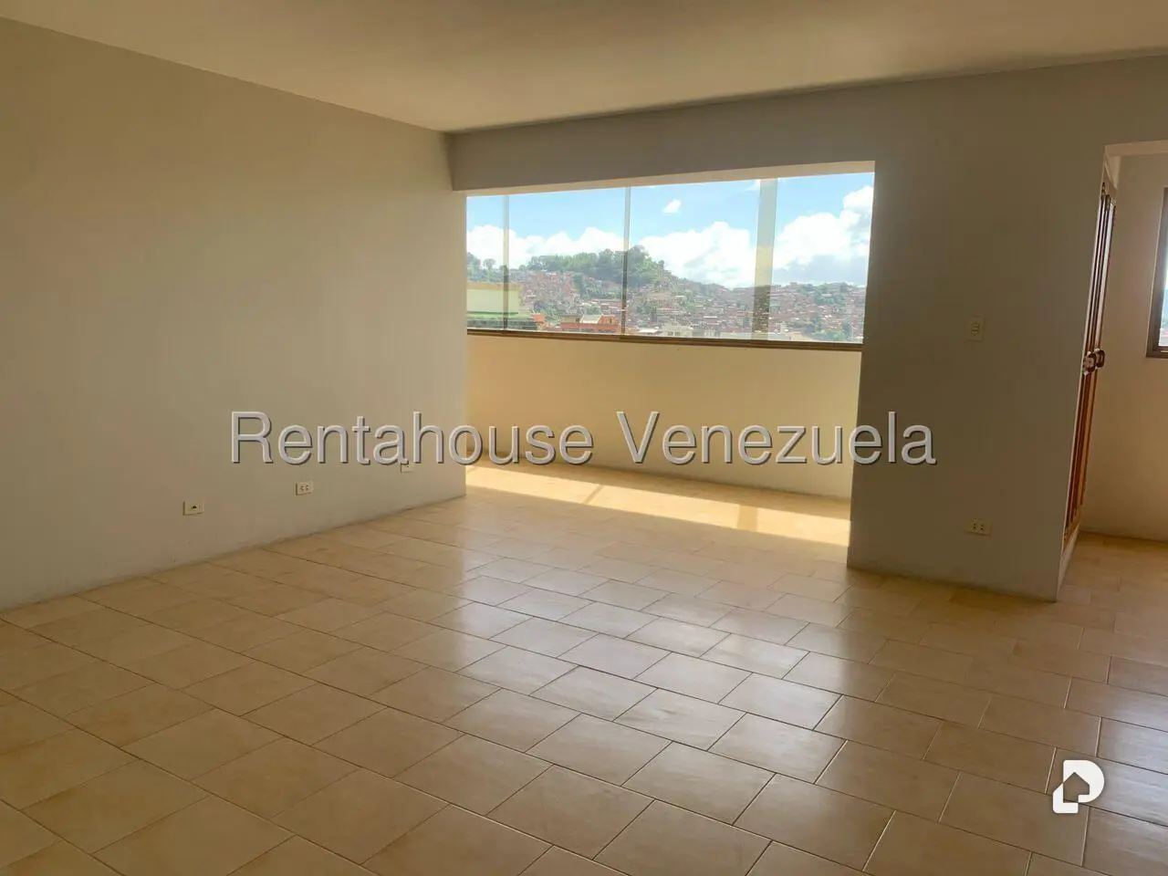 Apartamento en Terrazas del Ávila, Caracas – 4