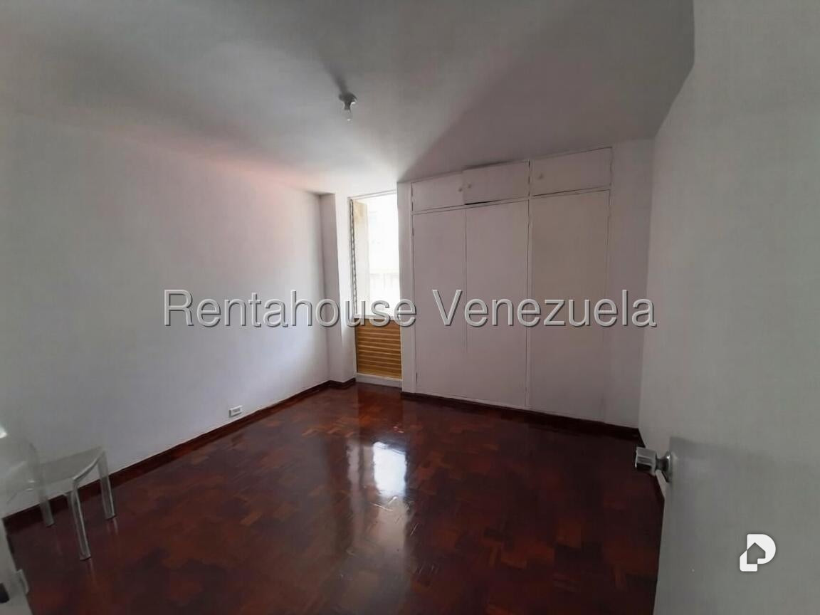 Penthouse en Los Palos Grandes, Caracas – 11