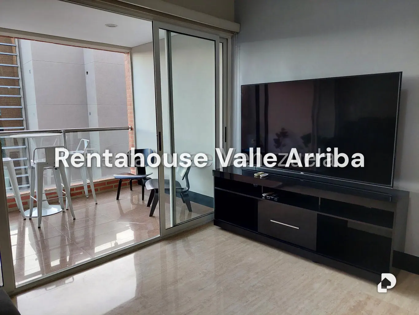 Apartamento en Las Mercedes, Caracas – 10