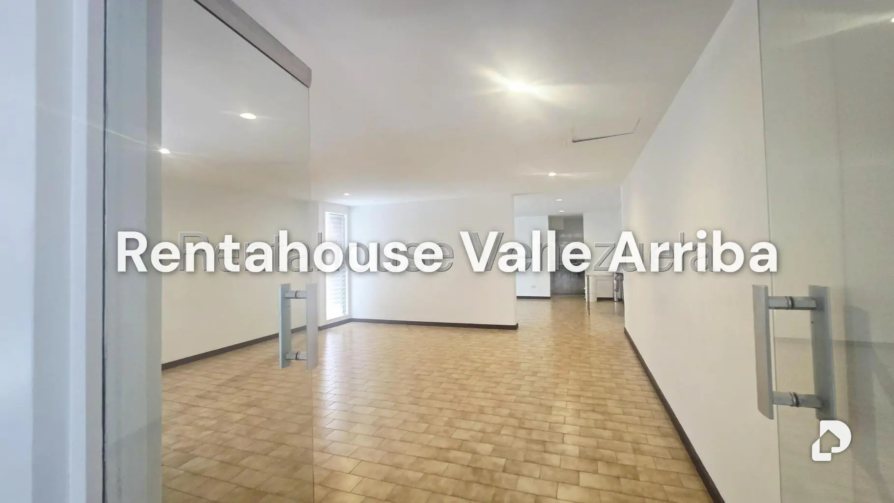 Apartamento en Los Palos Grandes, Caracas – 24