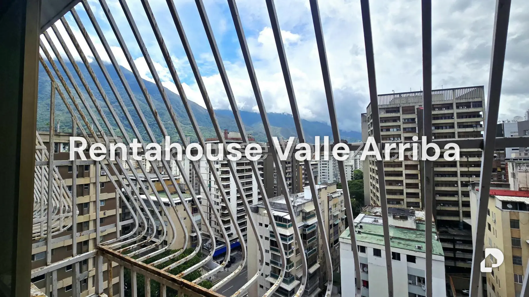 Apartamento en Los Palos Grandes, Caracas – 8