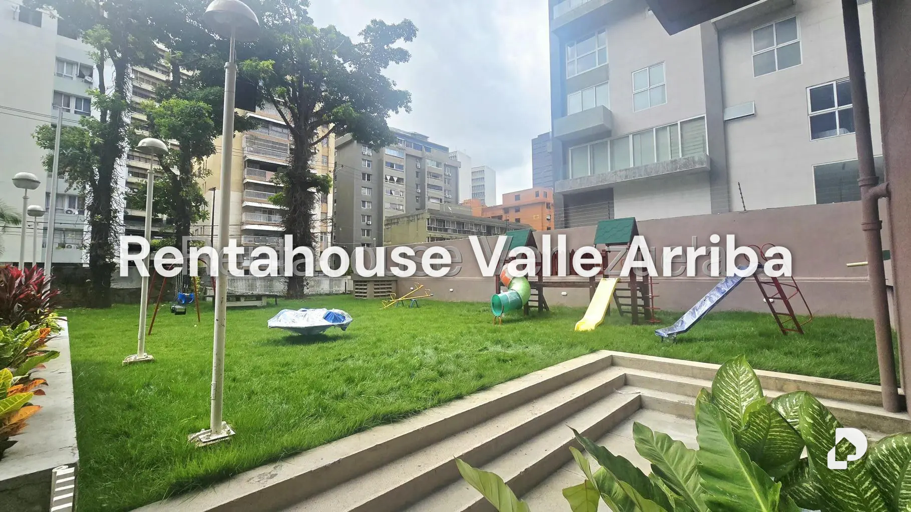 Apartamento en Los Palos Grandes, Caracas – 2
