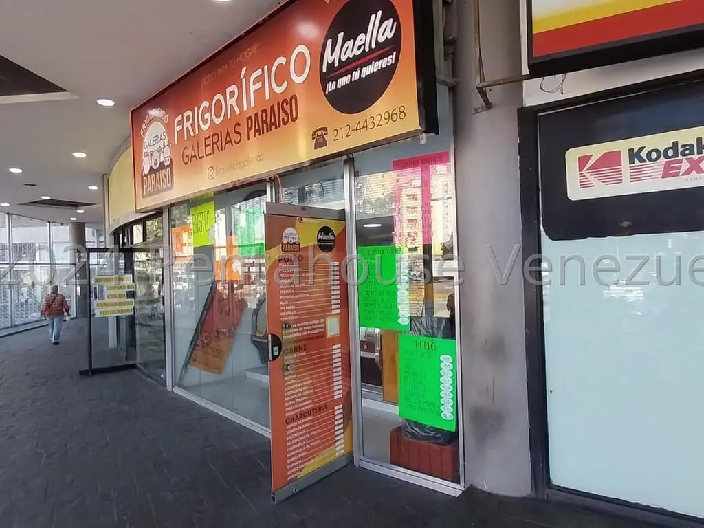 Commercial space in El Paraíso, Caracas - 1