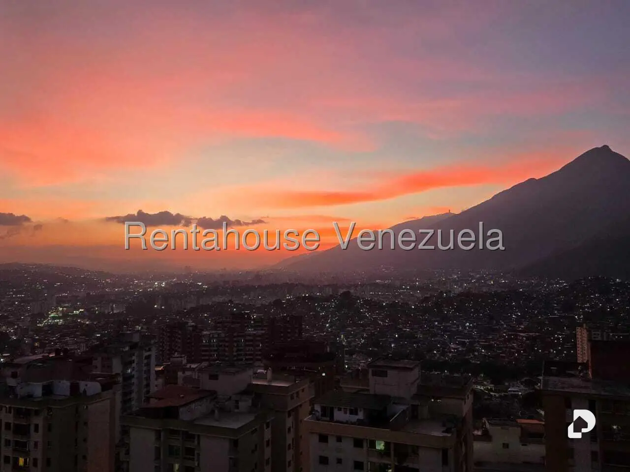 Apartamento en Lomas del Avila, Caracas – 14
