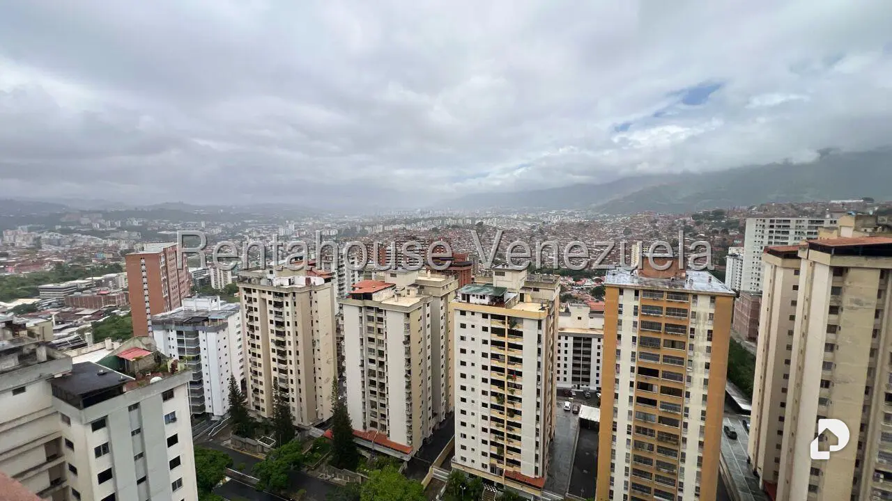 Apartamento en Lomas del Avila, Caracas – 10
