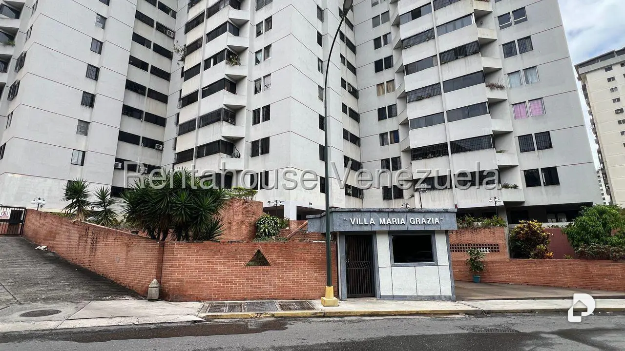 Apartamento en Lomas del Avila, Caracas – 11