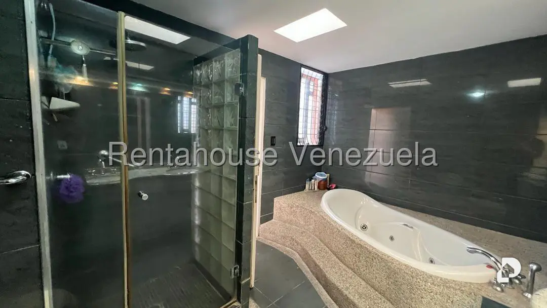 Apartamento en Lomas del Avila, Caracas – 18