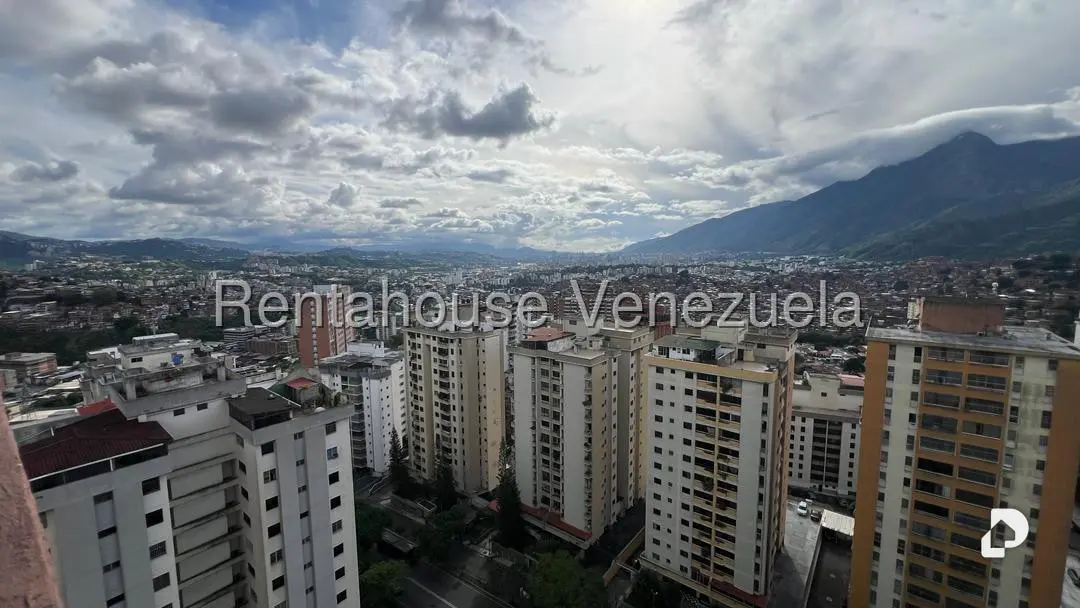 Apartamento en Lomas del Avila, Caracas – 30