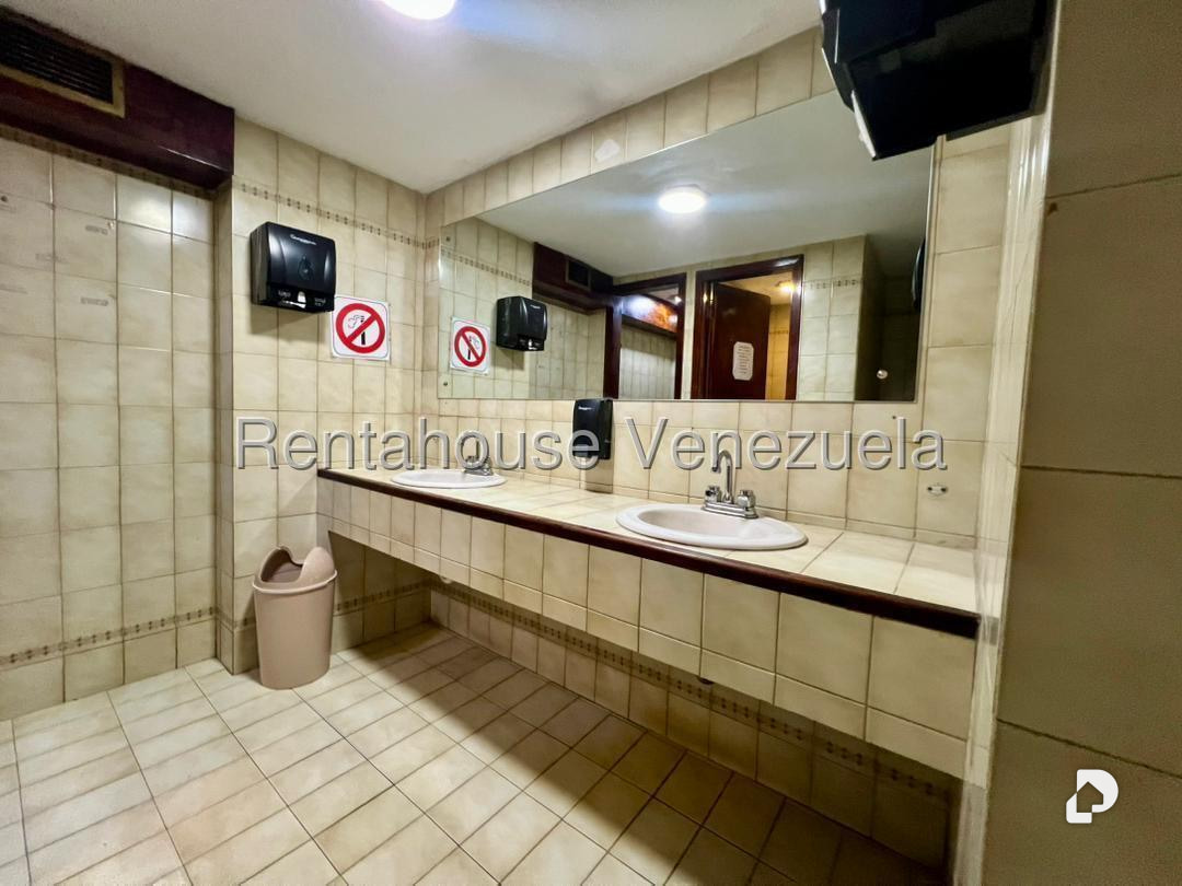 Local comercial en Chacao, Caracas – 3