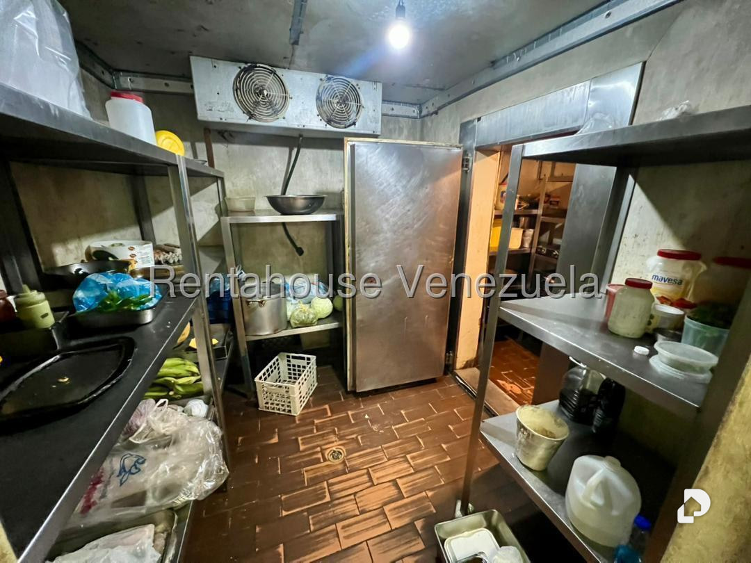 Local comercial en Chacao, Caracas – 17
