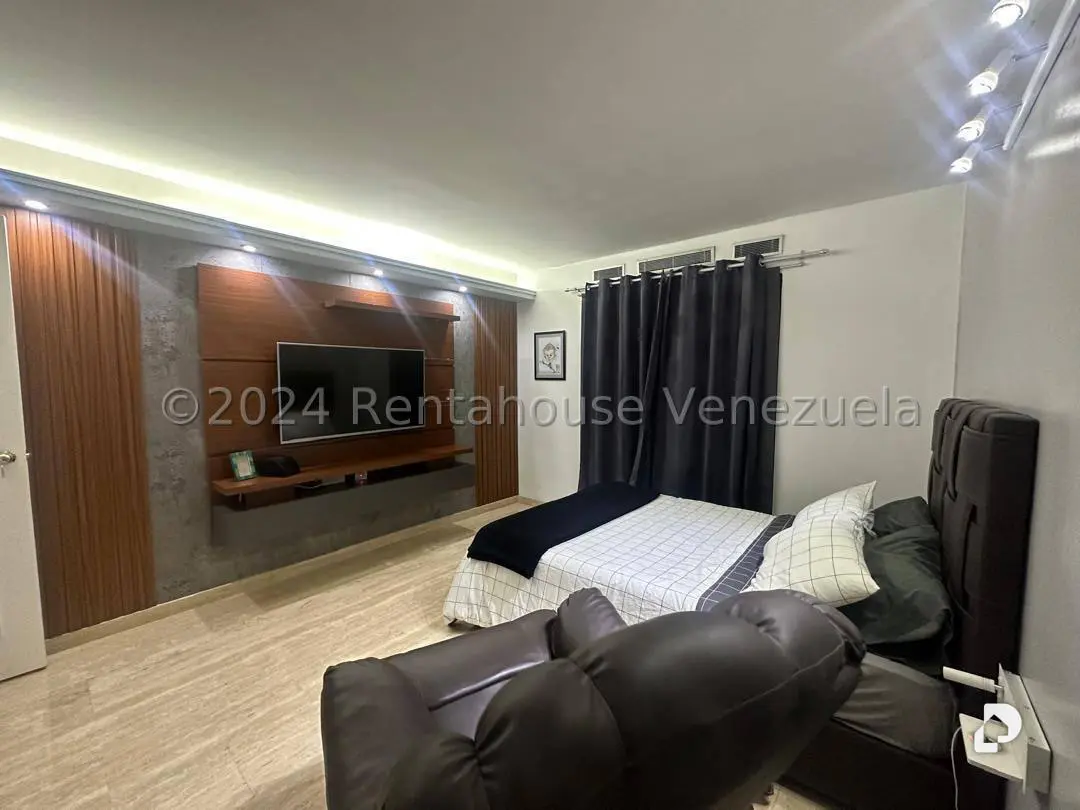Apartamento en Colinas de La Tahona, Caracas – 22
