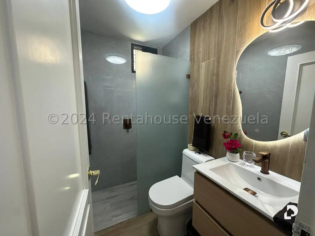 Apartamento en Colinas de La Tahona, Caracas – 26