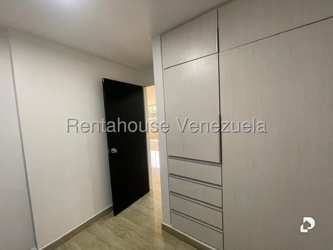 Apartamento en Chuao, Caracas – 17