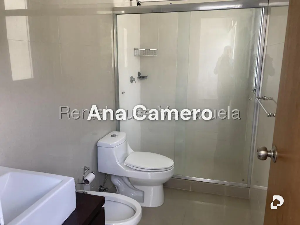 Apartamento en Solar del Hatillo, Caracas – 11