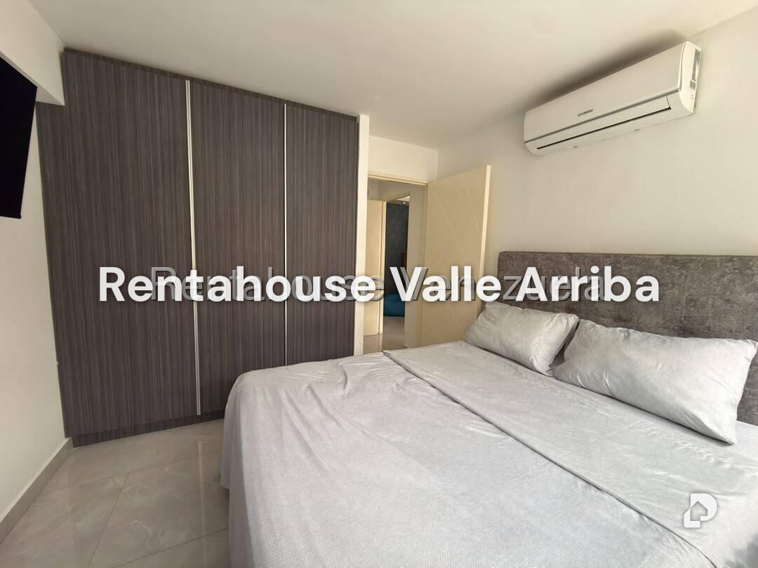 Apartamento en Santa Fe Norte, Caracas – 13