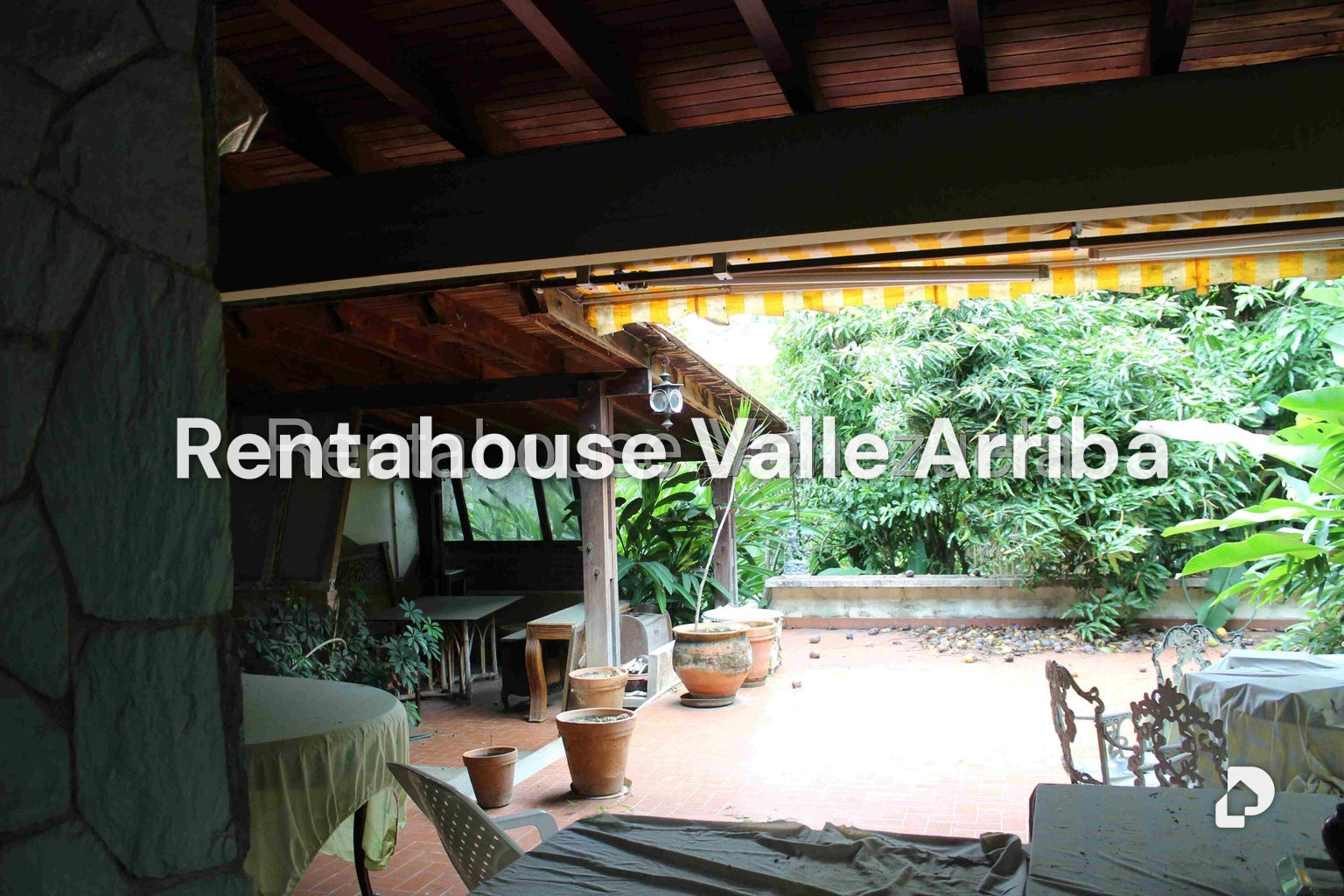 Casa en Lomas de San Rafael de La Florida, Caracas – 25