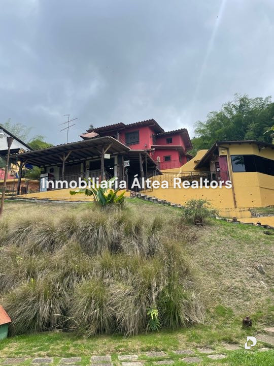 Casa en Oripoto, Caracas – 1