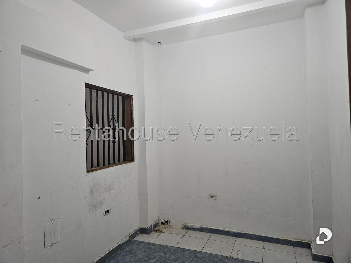 Casa en Parroquia San Agustin, Caracas – 16