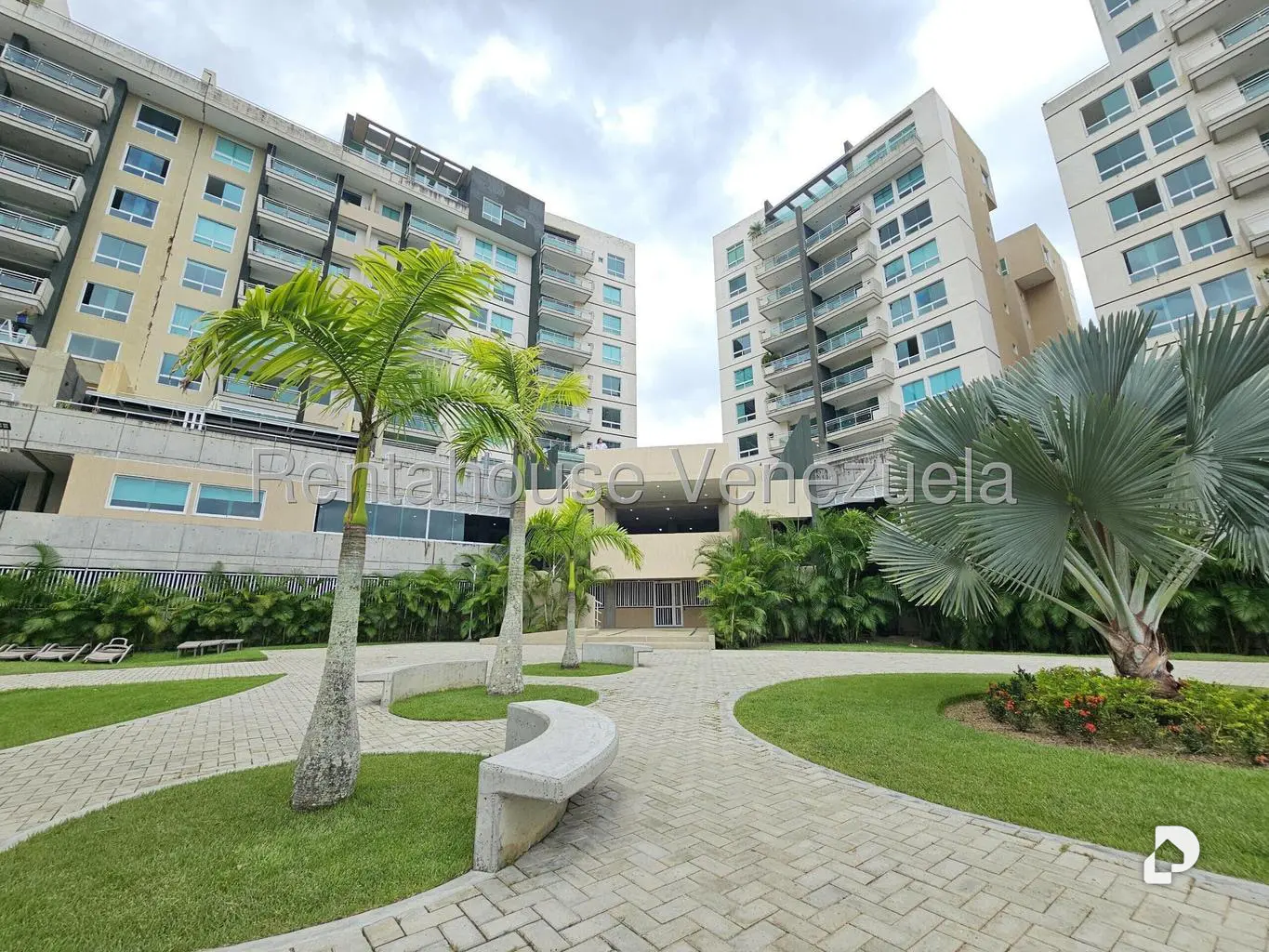 Apartamento en La Lagunita Country Club, Caracas – 1