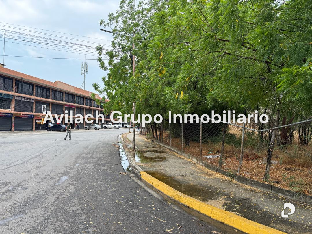 Terreno en Los Guayos, Valencia – 2