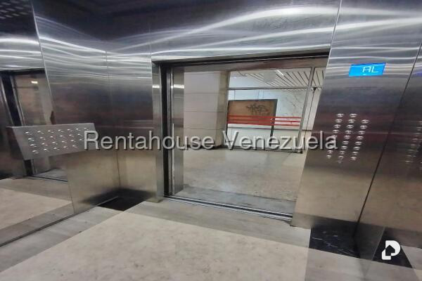 Apartamento en Parque Central, Caracas – 5