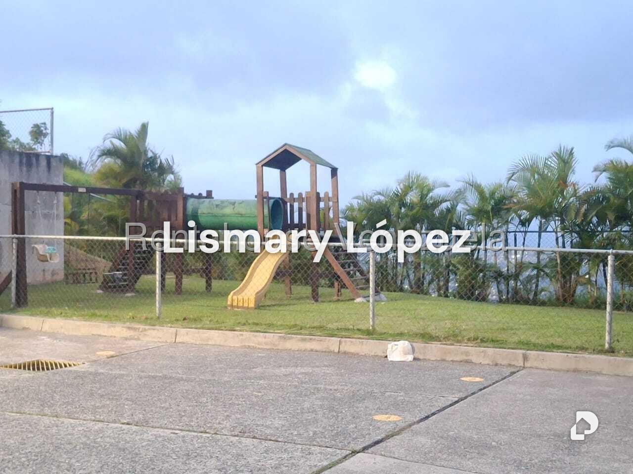 Apartamento en Alto Hatillo, Caracas – 23