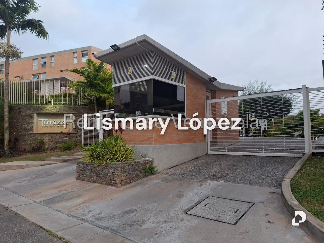 Apartamento en Alto Hatillo, Caracas – 1