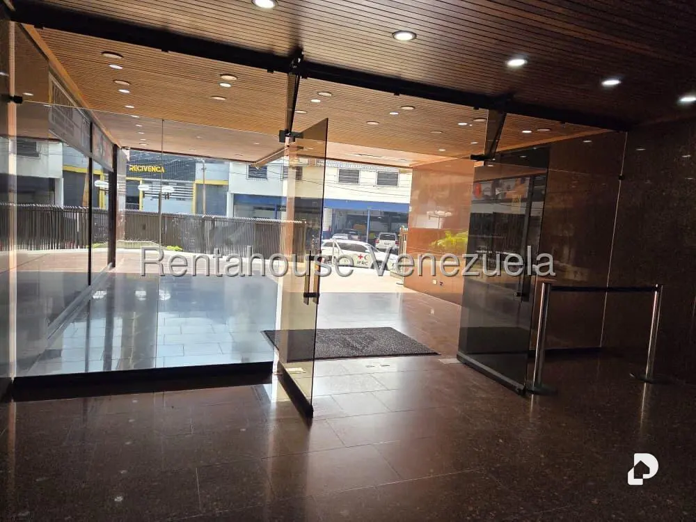 Oficina en Los Dos Caminos, Caracas