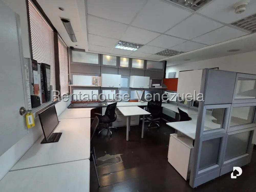 Oficina en Los Dos Caminos, Caracas