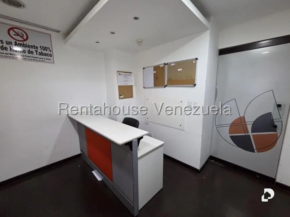 Oficina en Los Dos Caminos, Caracas
