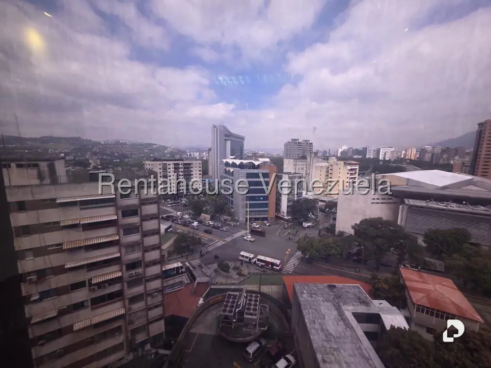 Oficina en Los Dos Caminos, Caracas