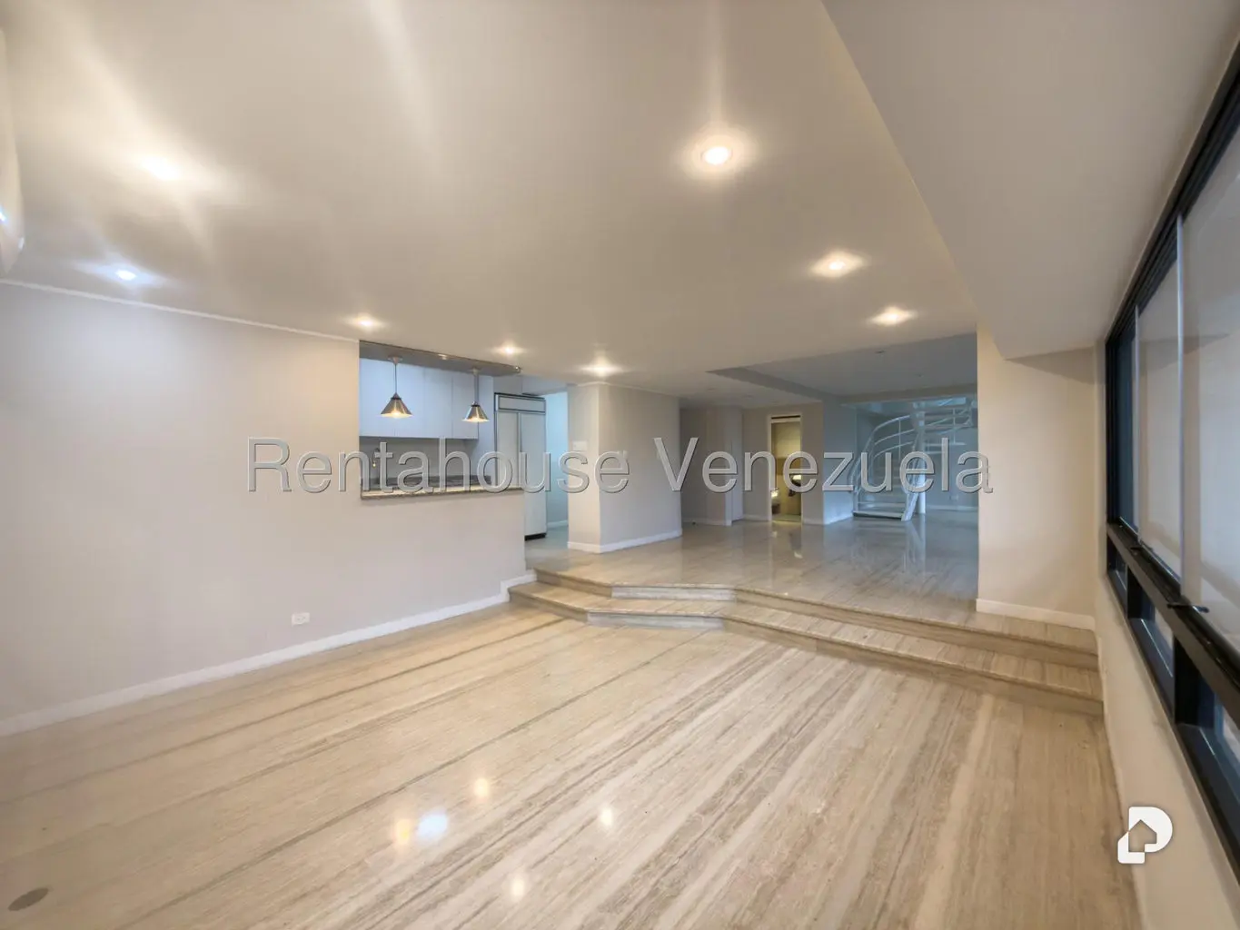 Apartamento en Los Palos Grandes, Caracas – 16